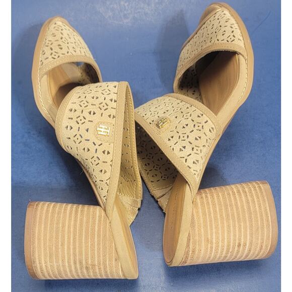 Tommy Hilfiger Slacked block heels Tan Platform Sandals SZ 10M opentoe - Picture 8 of 11